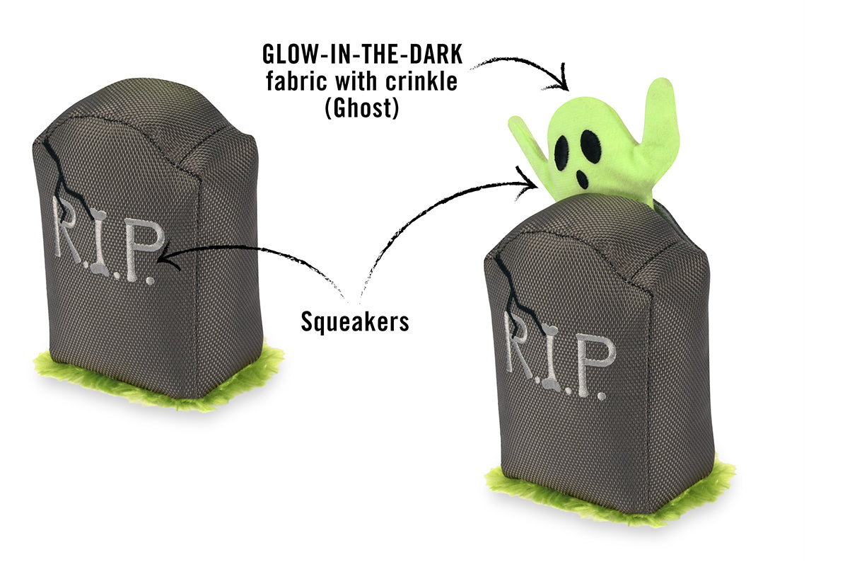 Howling Haunts Ghoulish Grave