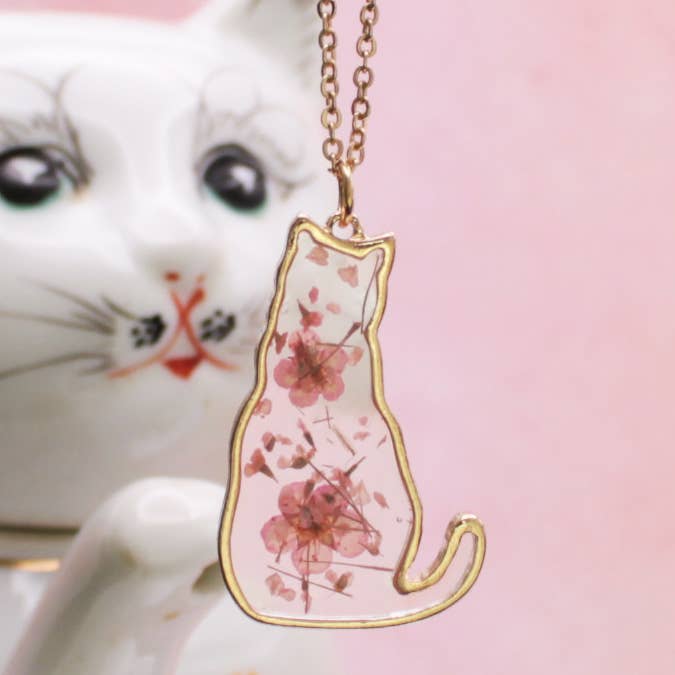 Floral Friend Gold Cat Dried Flower Necklace