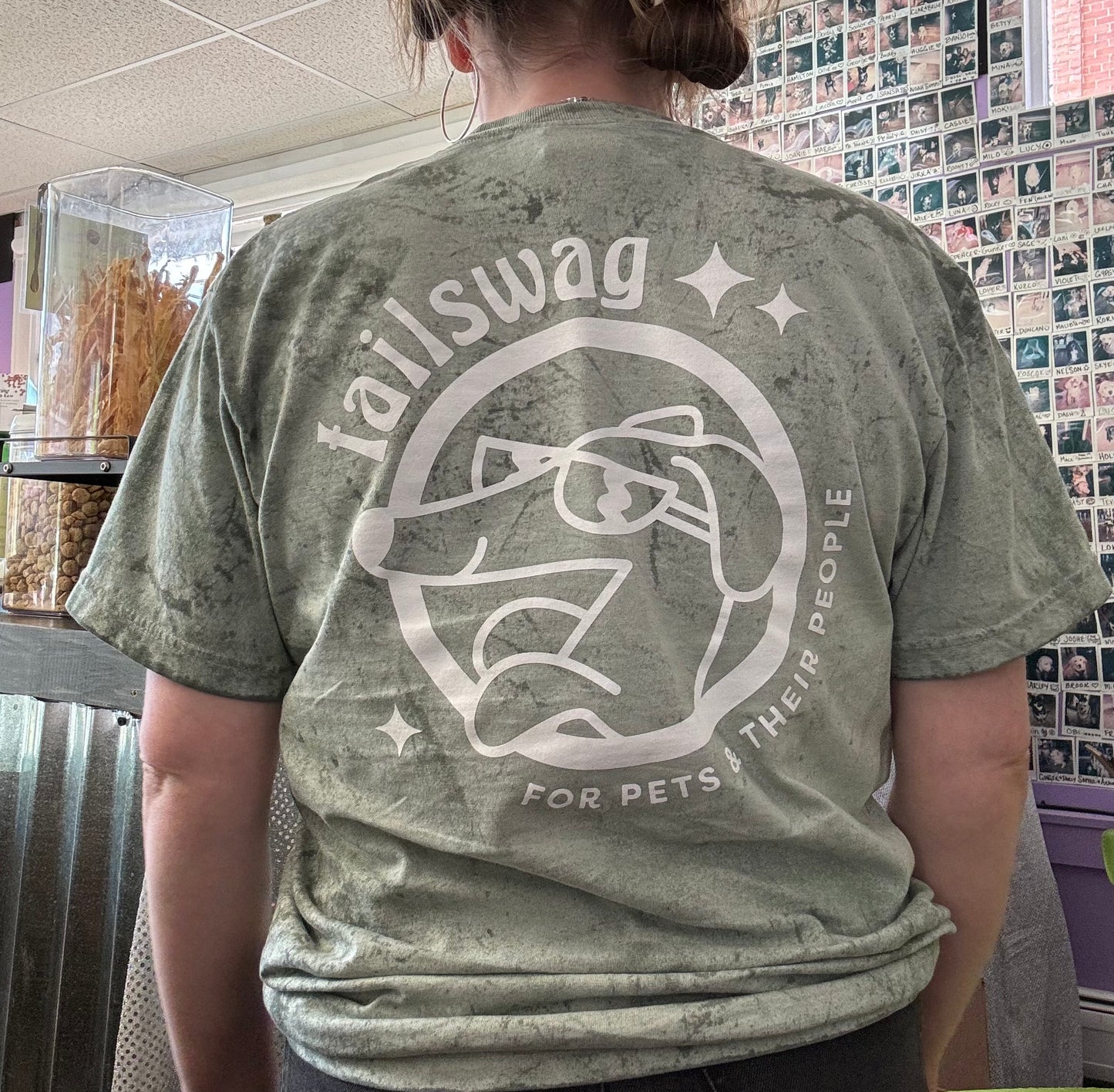 Tailswag T-Shirt - Comfort Colors Heavyweight Color Blast - Fern