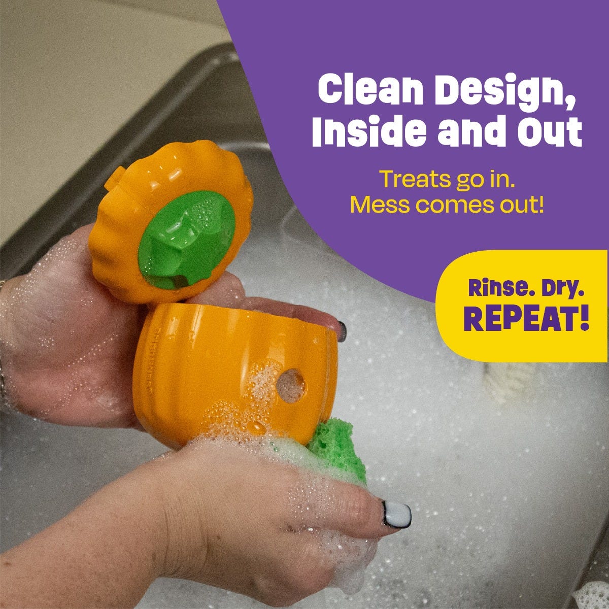 Tough & Tumble™ 2-Piece Treat Dispenser: Pumpkin