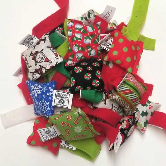 Dr. Pussums Toss About Christmas Cat Toy