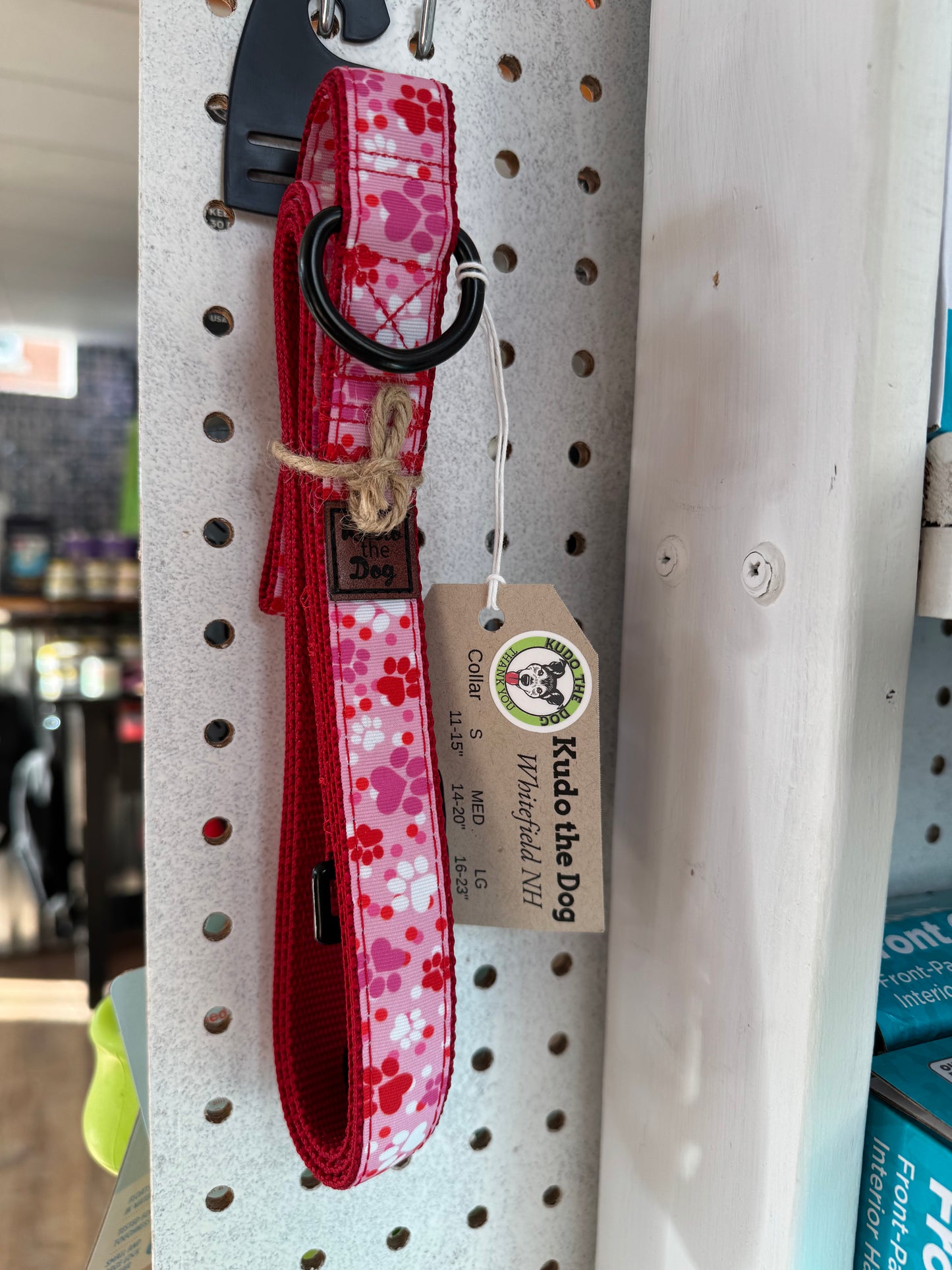 Kudo the Dog Valentine's Day Heart Paws Dog Leash