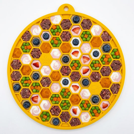 Honeycomb Design emat - Enrichment Lick Mat For Dogs and Cats