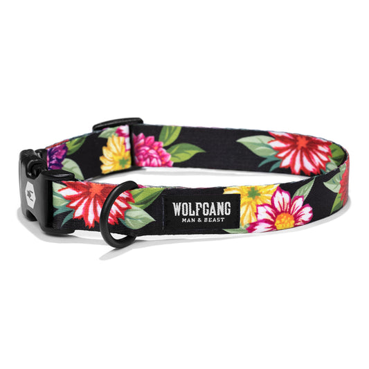 DarkFloral Collar
