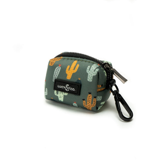 Lookin' Sharp Leash Bag